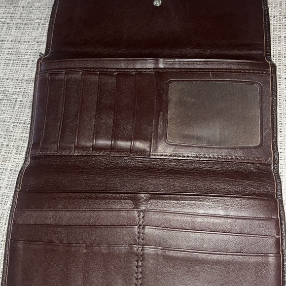 Coach - Picture 4 of 10